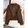 Elegante chaqueta corta de leopardo, de alta gama, con cuello alto para mujer, nueva colección primavera/otoño 2026, top/chaqueta moderno y versátil