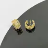 Pendientes de Bobina de Mosquito para Mujeres Sin Perforaciones, Pendientes de Perlas de Alta Gama, Pendientes de Estilo Francés al por Mayor, Lujo Ligero de Instagram, Simples y Elegantes