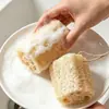 Esponja natural de lufa, un esencial de cocina para lavar platos, un cepillo especial para fregar ollas y sartenes, hecha de fibras de lufa secas, un paño de limpieza engrosado