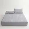 Conjunto de lençol de elástico acolchoado para sono profundo, três peças, espessado, capa de cama removível e lavável, adequado para uso doméstico e em dormitórios, e como capa protetora de colchão