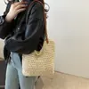 Bolso de Paja para Mujer de Gran Capacidad Tipo Cubo 2024 Nuevo Versátil Diseño de Nicho Bolso de Hombro Estilo Coreano Bolso Tote Moderno