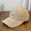 Gorra de Béisbol de Lana de Cordero con Bordado de Letras Sencillo Estilo Coreano para Mujer, Cálida y a Prueba de Frío en Invierno, Gorra de Pato que Muestra la Cara para Hombre, de Moda