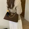 Bolso de Hombro Pequeño Acolchado de Diamantes Estilo Chanel para Mujer 2026 Nuevo Bolso Tote de Gamuza y Felpa Bolso de Hombro Único Cruzado de Moda
