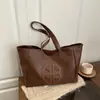 Bolso de Axila de Gran Capacidad para el Trayecto Diario Nuevo Bolso de Mujer 2025 Casual y Elegante Letra Hombro Único Costura Bolso de Mano Tote