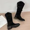 Botas Altas de Tacón Medio Otoño 2026 Nuevas Versátiles de Gamuza Fruncidas Tacón Grueso Adelgazantes Botas de Caña Alta Moda Botas para Mujer