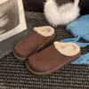 Chinelos de algodão simples estilo Birkenstock, coleção de inverno 2026, quentes e com forro de fleece, sola grossa, adequados para uso externo, confortáveis e com design felpudo e peludo, para mulheres