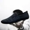 Sapatos de Tecido Masculinos com Solas Macias, Respiráveis e Leves, Novos Mocassins Casuais Slip-On 2026 para o Verão, Transfronteiriços