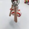 Juego creativo de 2 piezas de béisbol de goma suave de PVC con simulación, llavero, colgante de joyería, llavero deportivo, pequeño regalo
