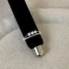 Coleção de anéis de metal com acabamento em renda, estilo francês, leves e luxuosos para mulheres - um acessório moderno e versátil que adiciona um toque de elegância a qualquer look