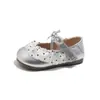 Zapatos de piel con encaje estilo coreano para niños, nuevo modelo otoño 2026, zapatos bajos de princesa para bebé niña, mocasines para niños pequeños