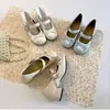 Zapatos Mary Jane de tacón grueso con lazo estilo francés para mujer, nuevo modelo de otoño 2026, cómodos zapatos de tacón alto de piel para mujer