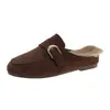 Chinelos Birkenstock fechados na frente, de fundo plano, estilo retrô francês para mulheres, adequados para uso externo, novo modelo outono e inverno 2026, chinelos baixos peludos casuais e confortáveis