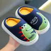 Pantuflas de Algodón para Niños para Otoño e Invierno, Diseño de Dinosaurio de Dibujos Animados, Zapatos Antideslizantes de Interior para el Hogar para Niños Pequeños y Niños