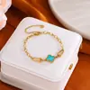 Estilo Popular Europeo y Americano Pulsera de Acero Inoxidable de Cuatro Hojas Colorido Duradero Accesorios de Joyería al por Mayor Accesorios para Principiantes Joyería de Mano para Mujer Lujo Ligero