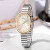 O Novo Relógio Oval de Nicho Feminino da Moda com Pulseira Minimalista de Bambu Cria uma Sensação de Sofisticação ao Redor do Pulso