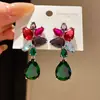 Pendientes de botón de Flor Gota de Agua con Circonita Cúbica Plata Aguja Estilo de Corte Europeo y Americano Pendientes Versátiles Lujo Ligero Sensación de Gama Alta Accesorios de Pendientes Retro Elegantes