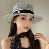 Chapéu de Palha com Topo Plano Trançado Vazado Estilo Chanel para Mulheres, Chapéu de Sol Elegante Estilo Hepburn Francês para Férias na Praia de Verão