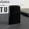 Isqueiros criativos de querosene de metal atacado uma variedade de isqueiros opcionais presente publicidade gravação de LOGO fabricantes diretos