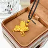 Loja de Ouro Mesmo Estilo Antigo Banhado a Ouro Diamante Roxo Estrela e Cavalo Alado Pingente, Novo Estilo Chinês Zodíaco Cavalo Colar para Suéter