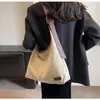 Chegada Nova Outono 2026 Bolsa Tote de Grande Capacidade Ombro Único Sob o Braço Bolsa Saco Fosca Versátil Bolsa para o Dia a Dia