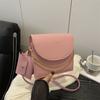 Bolso de Cadena Nuevo Primavera 2025 Transfronterizo, Bolso de Hombro Grande Femenino y Versátil, Bolso de Hombro Cruzado para Viajeros a la Moda