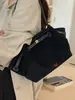 Bolsa Tote de Ombro e de Mão Fashion Retro de Camurça Grande Capacidade Transfronteiriça Simples para o Dia a Dia Outono 2025