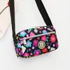 Bolsa de Mamãe Novo Estilo, Bolsa Floral de Ombro Único em Tecido Oxford, Bolsa Transversal Feminina, Bolsa de Lona Versátil para Meia-Idade e Idosos, Bolsa Feminina para Feiras