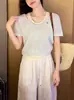 Camiseta de Tricô de Seda Gelada Manga Curta Falsa Duas Peças com Senso de Design Feminina de Verão Fina Única Rosa Dopamina