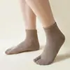 Calcetines de dos dedos para hombre para otoño e invierno, calcetines de algodón de color liso con dedos divididos y talón, absorbentes de sudor y transpirables, calcetines deportivos de longitud corta y media con dedos divididos