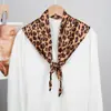 Bufanda de Moda Versátil Estilo Coreano Chal Protector Solar Bufanda Triangular Paisley Primavera y Verano Bufanda de Seda Ropa Exterior para Mujer Capa Pequeña