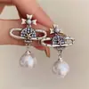 Pendientes Colgantes de Diamante Saturno Perla con Set de Aguja Plateada, Pendientes de Botón de Temperamento Exquisito de Lujo Ligero, Pendientes Versátiles de Gama Alta de Nicho para Mujer