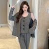 Pijama Feminino Novo para Outono e Inverno com Laço, Espessado e Quente em Caxemira com Bojo, Conjunto de Loungewear de Três Peças com Mangas Longas