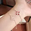 Pulsera de Concha Blanca de Trébol de Cuatro Hojas Estilo Xiaohongshu para Mujer, Diseño de Nicho, Dulce y de Lujo Ligero, Textura Exquisita y de Alta Calidad