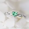 Venta caliente transfronteriza anillo simple pequeño fresco corazón circón azul océano gema corazón anillo de diamante fábrica al por mayor