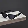 Nuevas Gafas de Sol de Moda con Montura Triángulo Invertido Ojo de Gato para Mujer, Artefacto de Fotografía Callejera de Estilo Europeo y Americano de Alta Gama, Gafas de Sol Anti-UV
