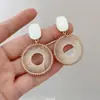 Clip para Oreja Espiral Estilo Resort Francés para Mujer, Diseño Único, Pendientes Perforados Exquisitos y de Alta Gama, Pendientes Retro Simples