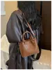 Bolso de Verano Tejido de Moda para Mujer 2026 Nuevo Estilo Bolso de Hombro Sencillo Bolso Cruzado de Nicho para el Trabajo