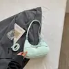 Bolsa de Mão com Bolinhas e Laço Moda Coreana para Mulheres 2026 Novo Design de Nicho Versátil Roupas de Trabalho Bolsa de Ombro Transversal