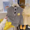 Yunduo Algodão Verão Boneca Desenho Animado Xadrez Clássico Colete Shorts Suit Amigo da Pele Fino Traje de Bebê