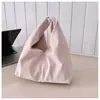 2026 Nuevo Bolso de Mano de Verano Diseño de Nicho Ins Bolsa Dumpling Gran Capacidad Bolsa Nube Fruncida Bolso de Mano para Mujer