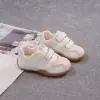 Tênis Casuais de Velcro Estilo Novo 2026, Tênis Esportivos Leves, Tênis Flats Versáteis para Mulheres, Bolinhas da Primavera