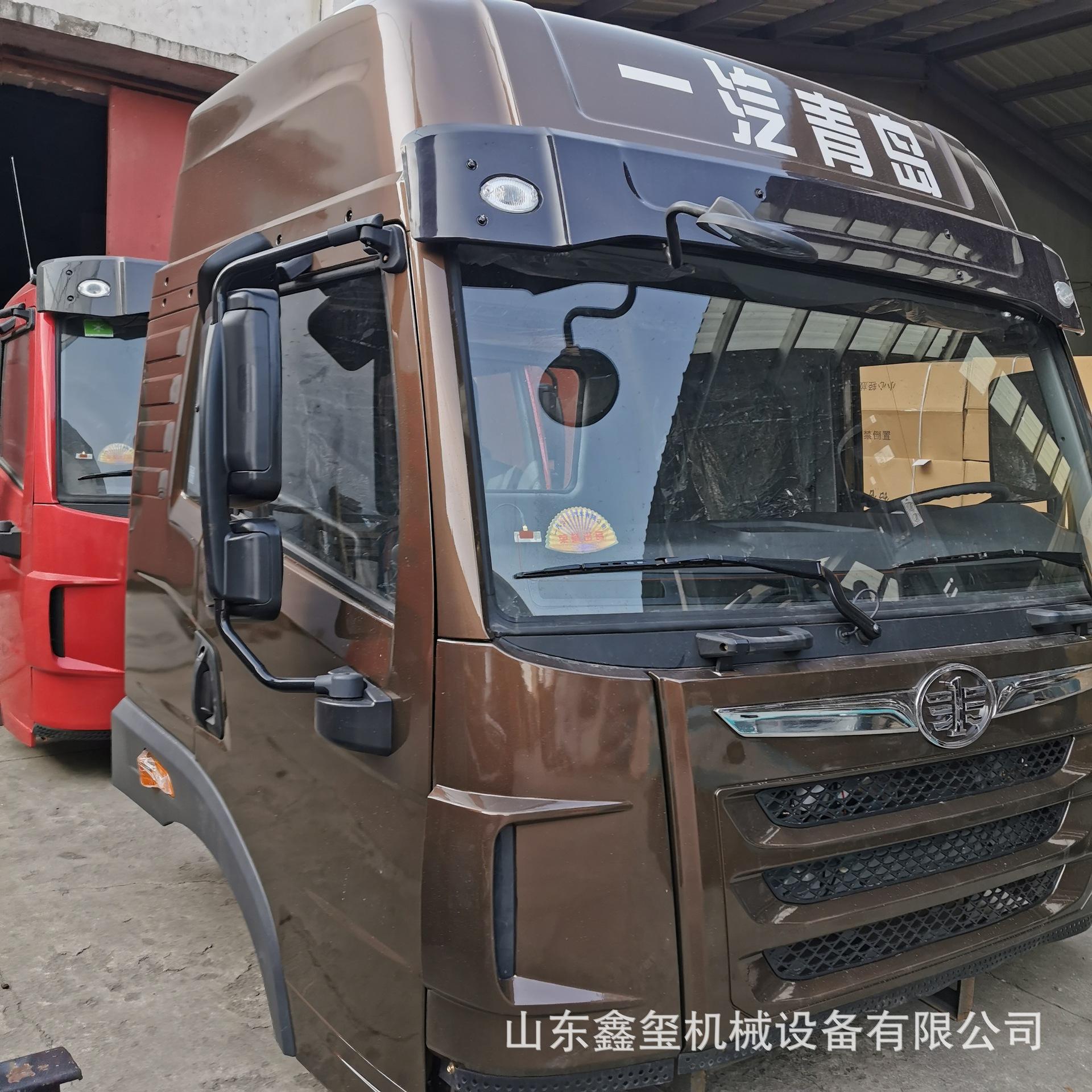 解放天V驾驶室 (6).jpg