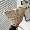 Bolso de paja para mujer, bolso de playa tipo cubo de verano 2022, mini bolso de hombro de moda con perlas, bolso pequeño estilo Mori de moda.