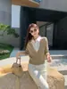 SE-Black Label "Falsa Peça Dupla Camada" Gola de Camisa Retrô Francesa Cardigan de Tricô Falso de Peça Dupla Decote V 25811