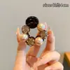 Pinza para el pelo medio recogida para mujer, modelo nuevo 2025, pinza de tiburón con pedrería para la nuca, accesorio para el pelo, estilo de agente de compras coreano