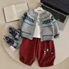 Conjunto de cárdigan de punto Fair Isle vintage para niños Otoño Estilo étnico Abrigo suéter Pantalones casuales de dibujos animados Conjunto de dos piezas