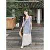 Vestido Colete Patchwork Estampado em Cetim Francês para Mulheres 2026 Verão Novo Estilo Design Retrô Chique Saia Longa