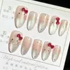 Conjunto de 10 Unhas Postiças Artesanais com Laços Doces de Goiaba Temática de Primavera e Adesivos de Unha Dopamina