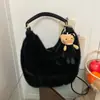 Bolsas de Pelúcia Outono e Inverno Transfronteiriças, Bolsas de Ombro e Axila da Moda para o Trabalho, Bolsas de Pelúcia Portáteis Casuais, Bolsas de Bolinho de Massa de Grande Capacidade