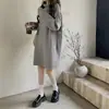Vestido Jersey de Cuello Alto Estilo Perezoso de Longitud Media para Mujer Otoño e Invierno Nuevo Holgado Base Color Sólido Cómodo Adelgazante